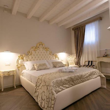 Ca' Vittoria Boutique House Apartsuite Кіоджа Екстер'єр фото