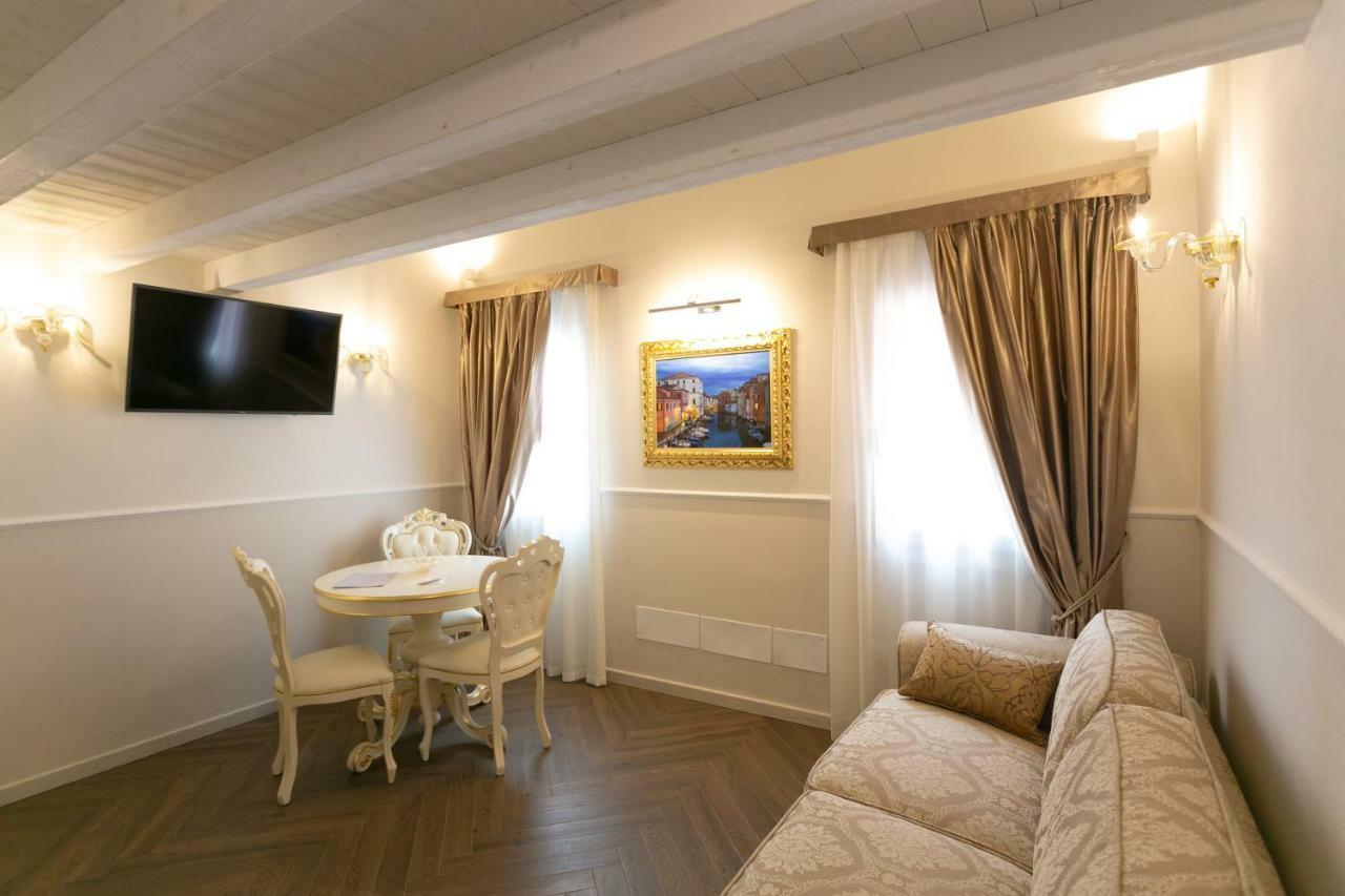 Ca' Vittoria Boutique House Apartsuite Кіоджа Екстер'єр фото