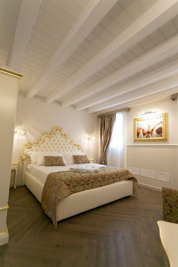 Ca' Vittoria Boutique House Apartsuite Кіоджа Екстер'єр фото
